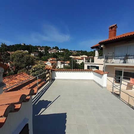 Kat-Y Terrace With Excellent View Appartamento Pirano Esterno foto