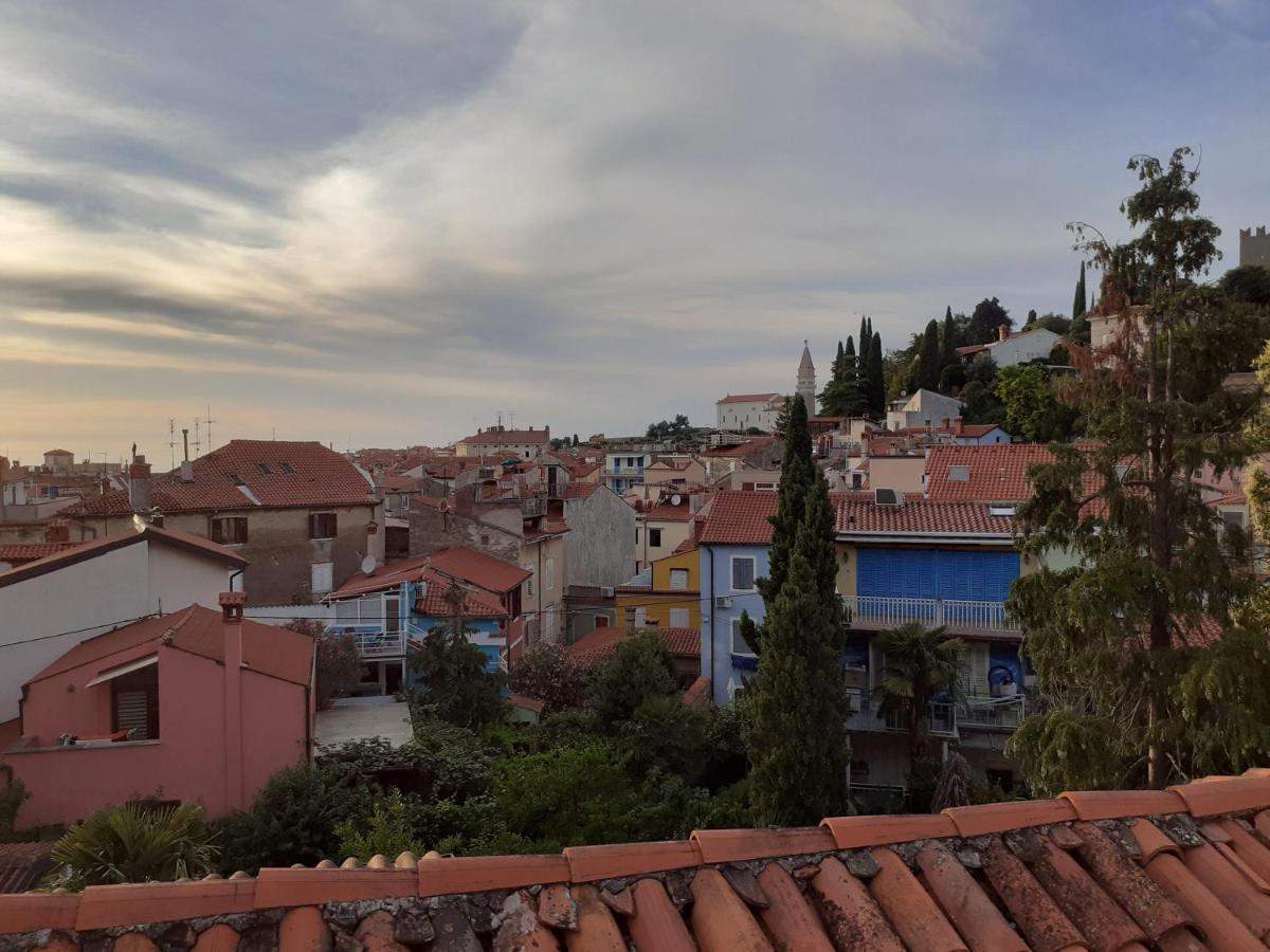 Kat-Y Terrace With Excellent View Appartamento Pirano Esterno foto