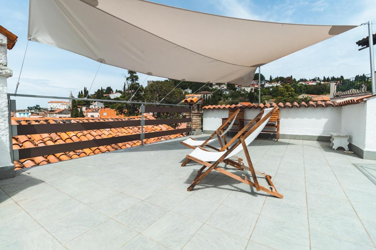 Kat-Y Terrace With Excellent View Appartamento Pirano Esterno foto