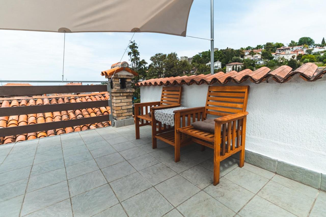 Kat-Y Terrace With Excellent View Appartamento Pirano Esterno foto