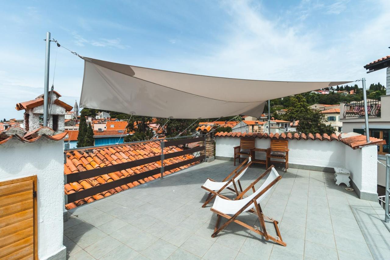 Kat-Y Terrace With Excellent View Appartamento Pirano Esterno foto