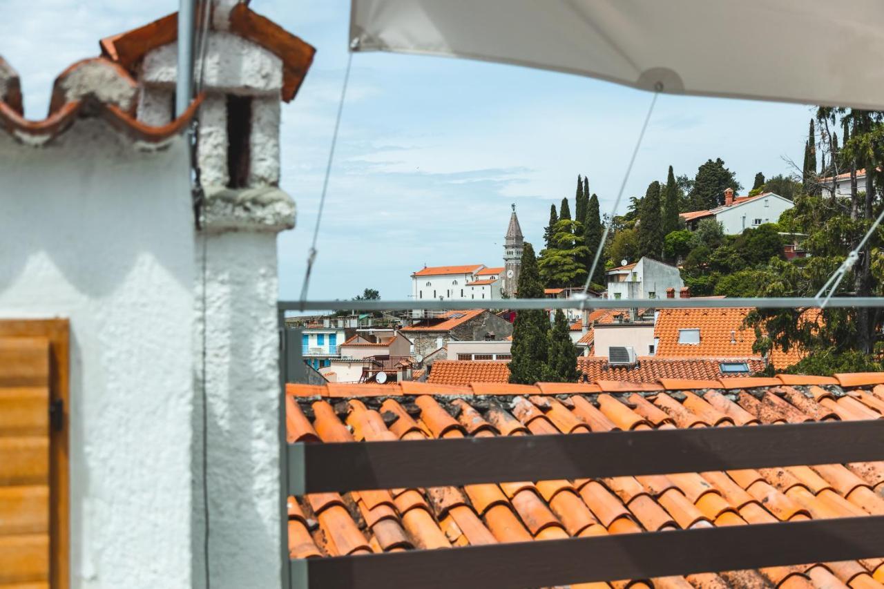 Kat-Y Terrace With Excellent View Appartamento Pirano Esterno foto